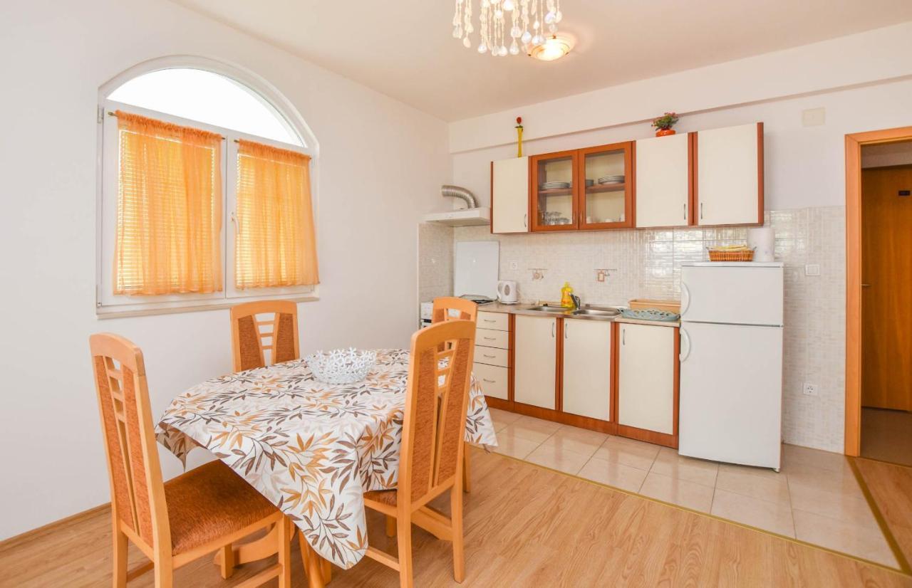 Apartments Dandelion Biograd Na Moru Luaran gambar