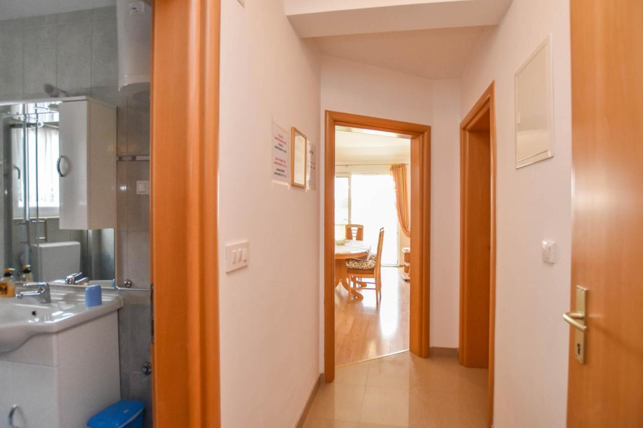 Apartments Dandelion Biograd Na Moru Luaran gambar